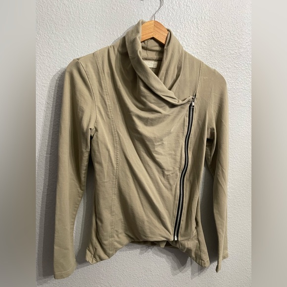 EUC L Zip Up Jacket w/Pockets - Picture 1 of 7